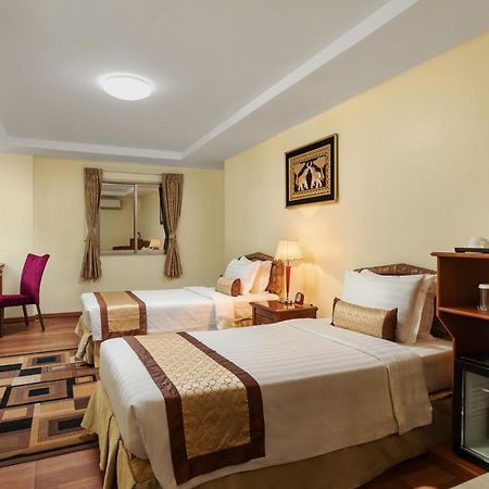 Grand Palace Hotel Rangun Zewnętrze zdjęcie
