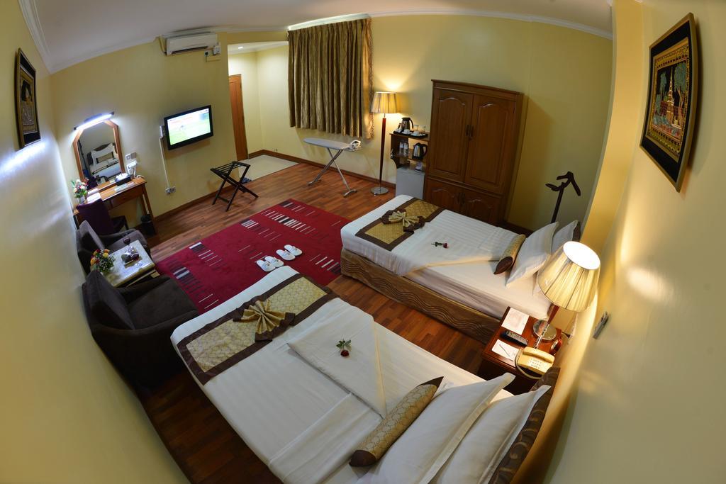 Grand Palace Hotel Rangun Zewnętrze zdjęcie