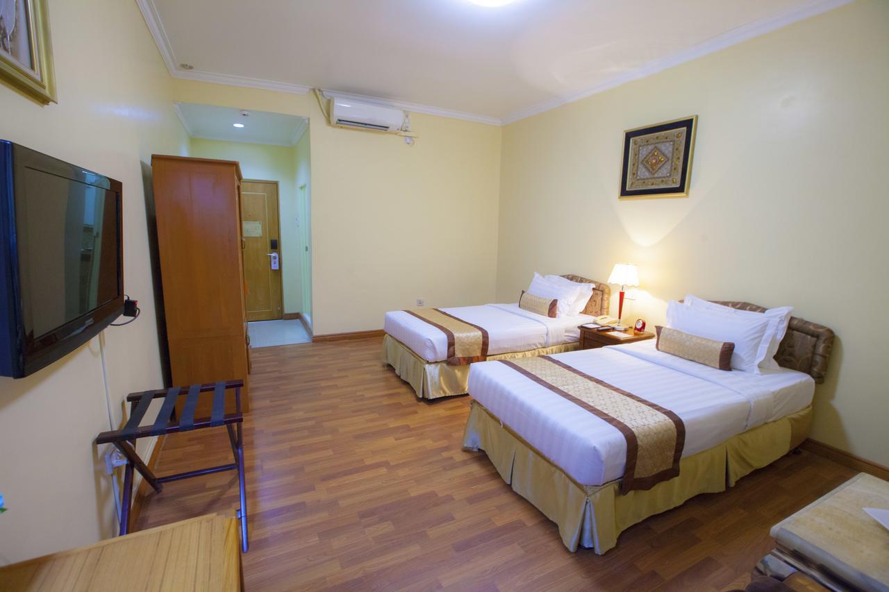 Grand Palace Hotel Rangun Zewnętrze zdjęcie