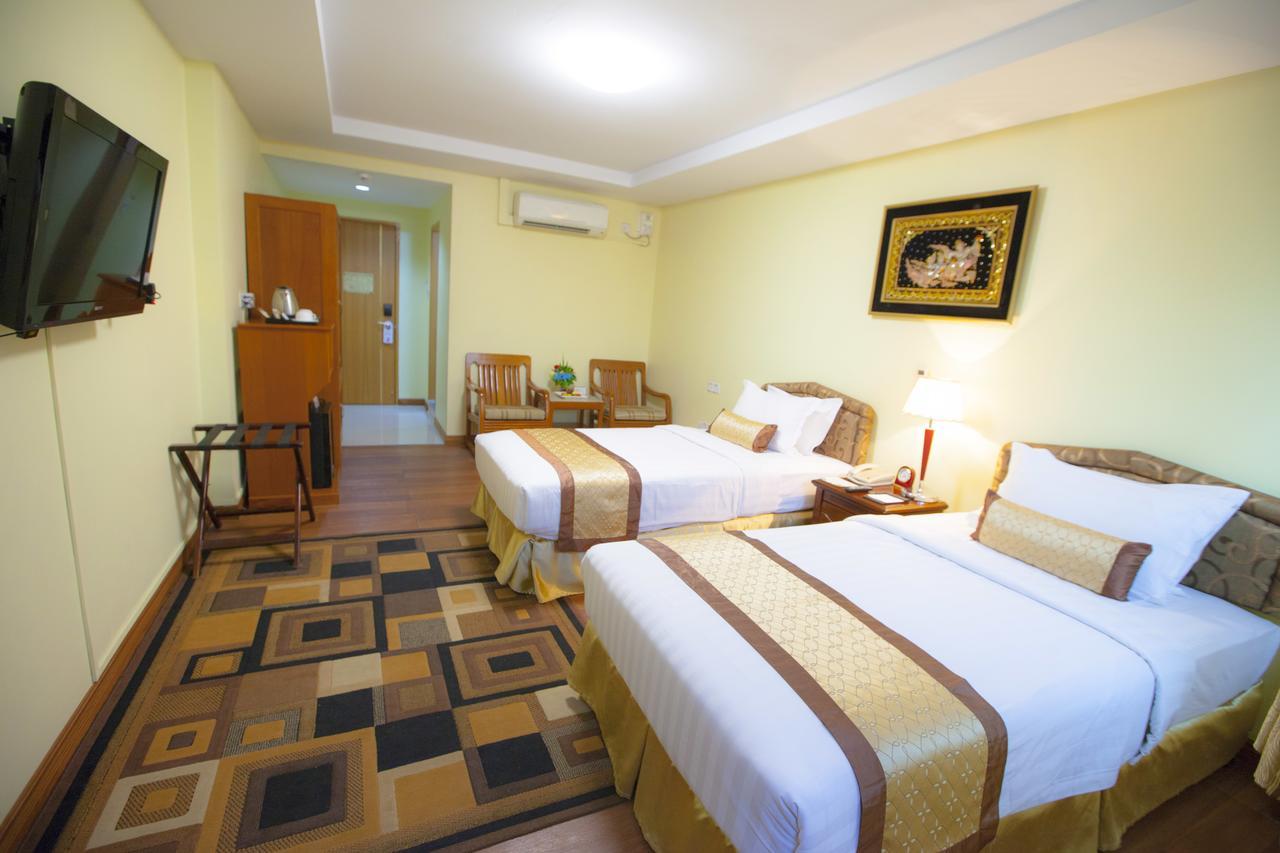 Grand Palace Hotel Rangun Zewnętrze zdjęcie