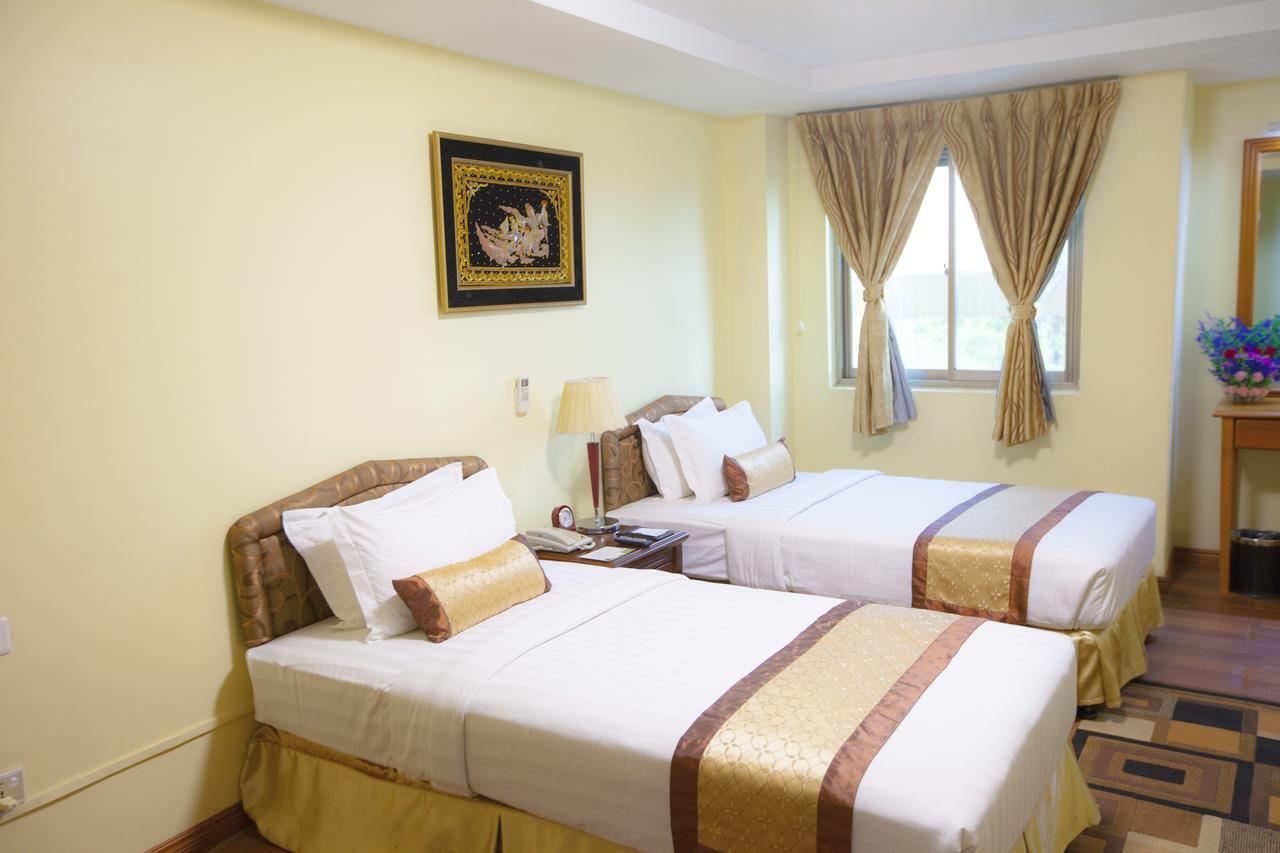Grand Palace Hotel Rangun Zewnętrze zdjęcie
